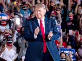 অর্থনীতির চাপে আমেরিকানরা, আশাবাদী বার্তা দিচ্ছেন ট্রাম্প