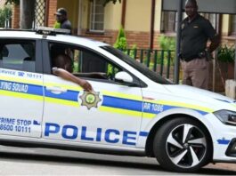 দক্ষিণ আফ্রিকায় হোস্টেলে বন্দুকধারীদের এলোপাতাড়ি গুলি, নিহত ১১