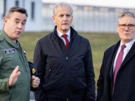 রুশ সাবমেরিন ধরতে নৌজোট গঠন করল যুক্তরাজ্য-নরওয়ে